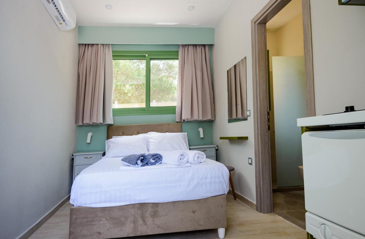 Tzogias Apartments Nonna Studio Ласи Екстериор снимка