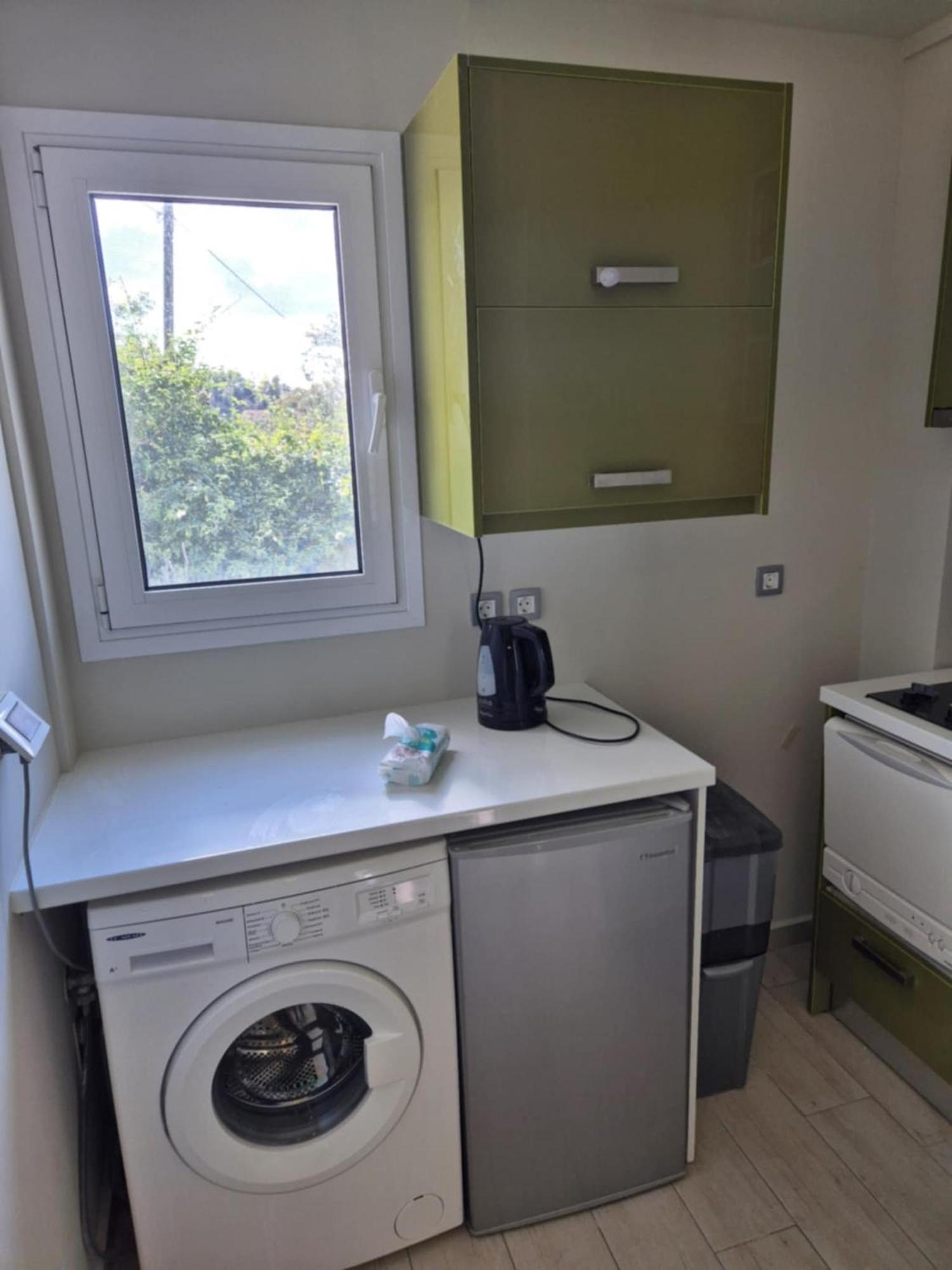 Tzogias Apartments Nonna Studio Ласи Екстериор снимка